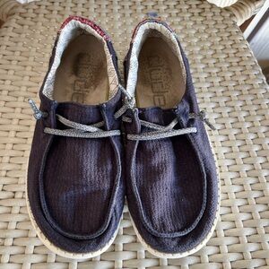 Hey Dudes Youth Size 2-3